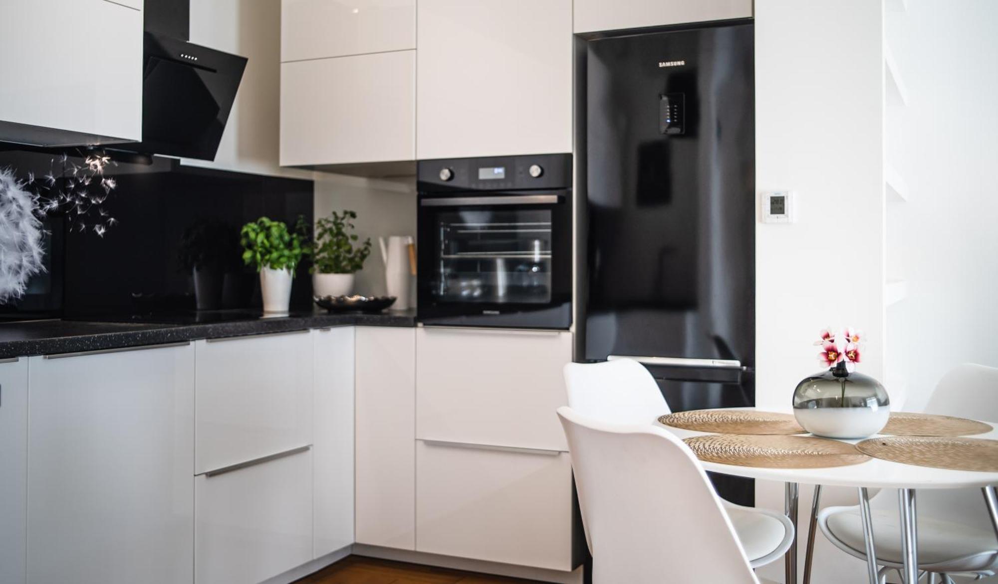 Apartamenty Homely Place Serce Poznania - Stary Rynek - Parking Room photo