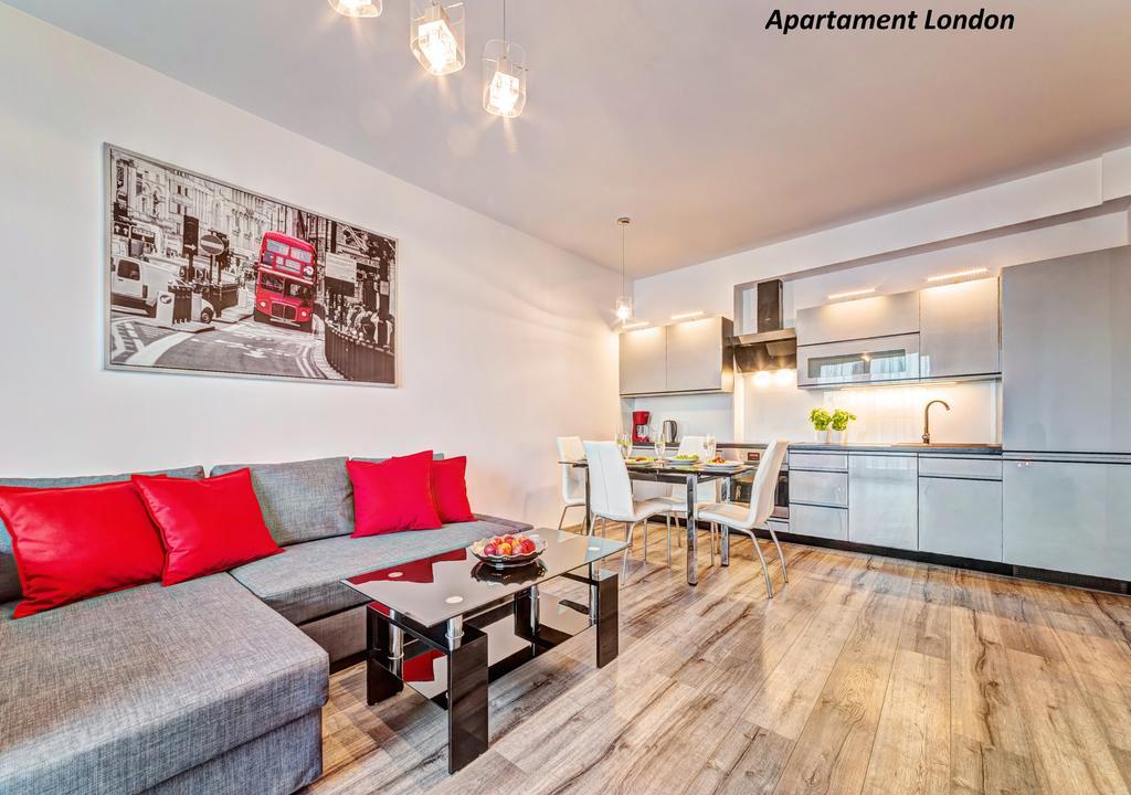 Apartamenty Homely Place Serce Poznania - Stary Rynek - Parking Exterior photo