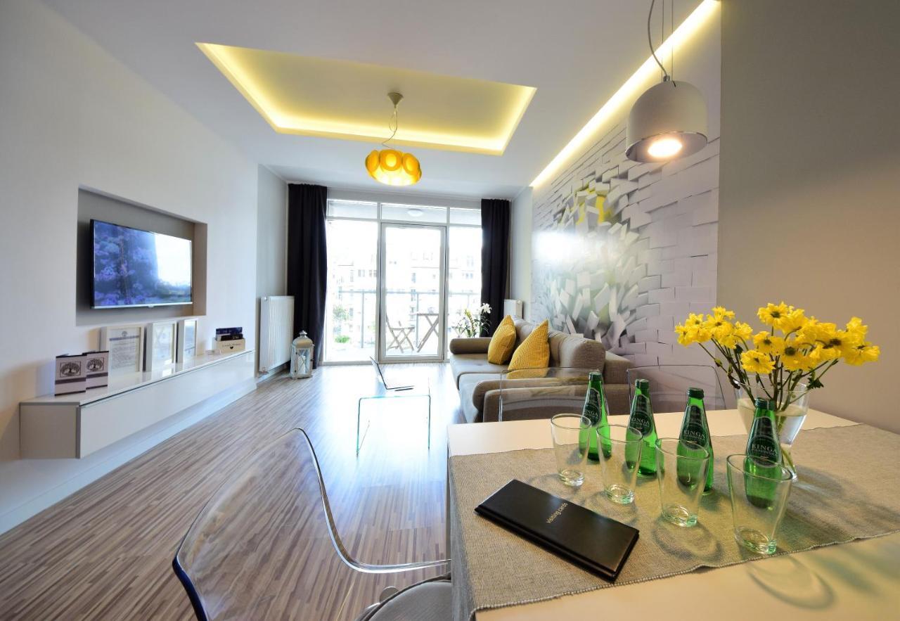 Apartamenty Homely Place Serce Poznania - Stary Rynek - Parking Room photo